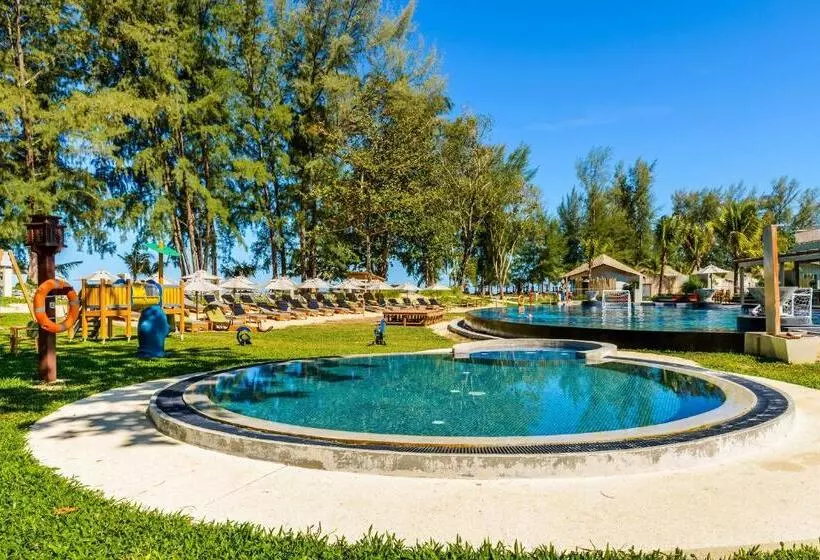 ホテル 普吉岛 迈考海滩水疗度假村pl  Maikhaolak Beach Village
