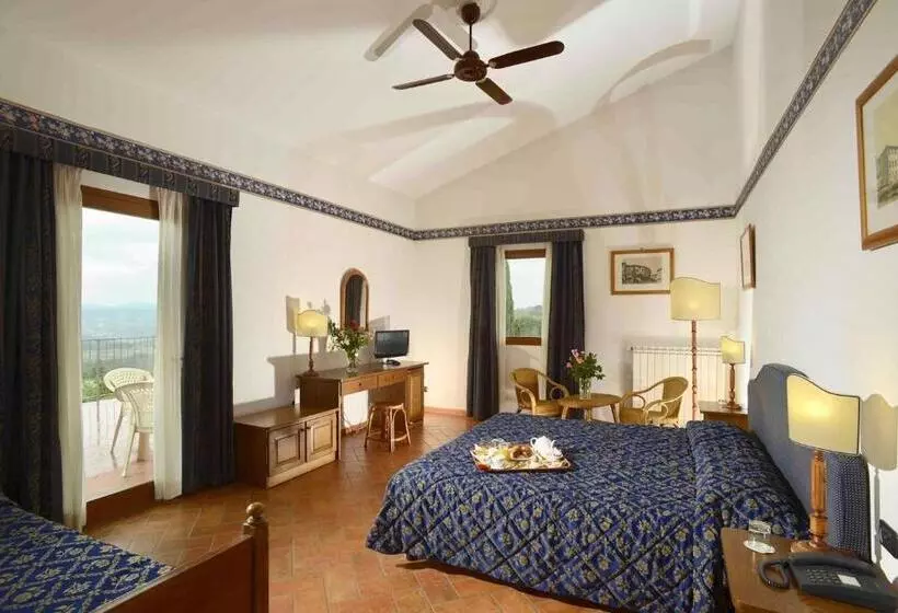 Isa Hotel With Swimming Pool Immersed In Tuscan Nature In San Donato Fronzano, Rooms With Air Condit