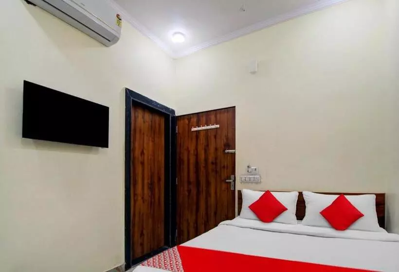 Hotelli O Moon Mahal