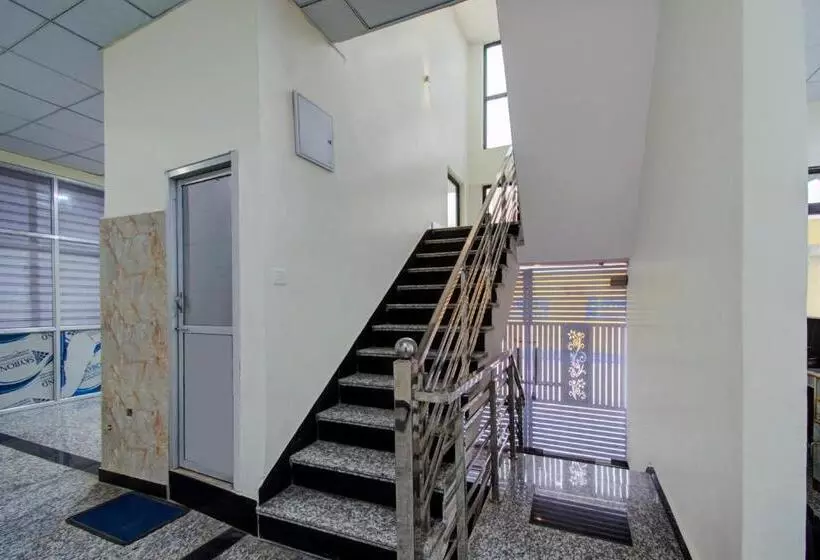 Hotelli O Moon Mahal