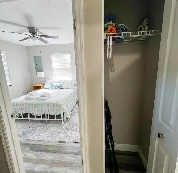 ペンション The Cottage