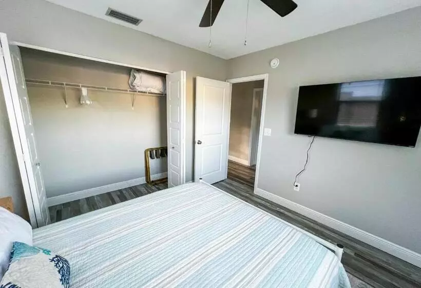 ペンション The Cottage