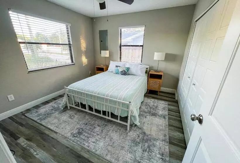 ペンション The Cottage