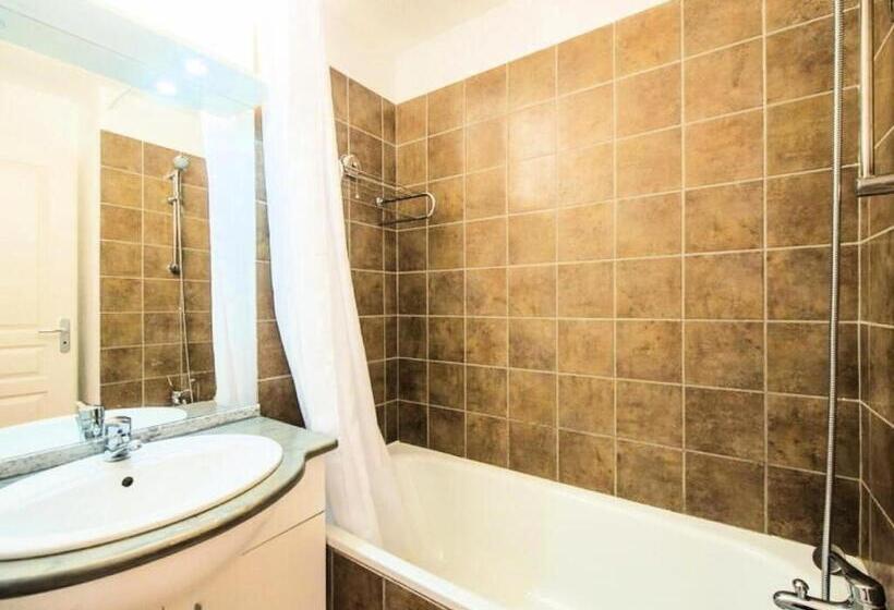 Résidence Les Etoiles D Orion   Appartement 3 Pièces Cabine 8 Personnes V 554