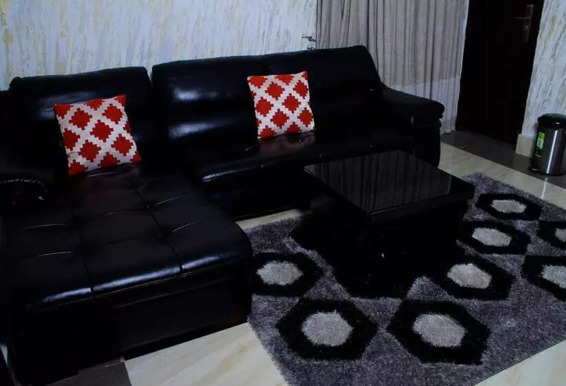 Ug Wils Hotels And Suites