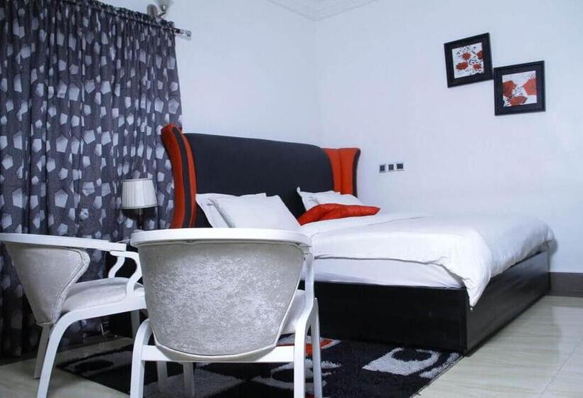 Ug Wils Hotels And Suites