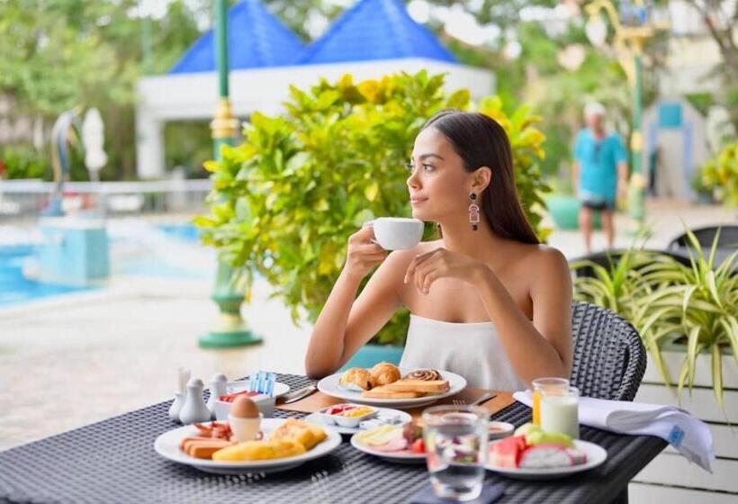 普吉岛 安达曼海滩海景度假酒店 Phuket Andaman Beach Seaview