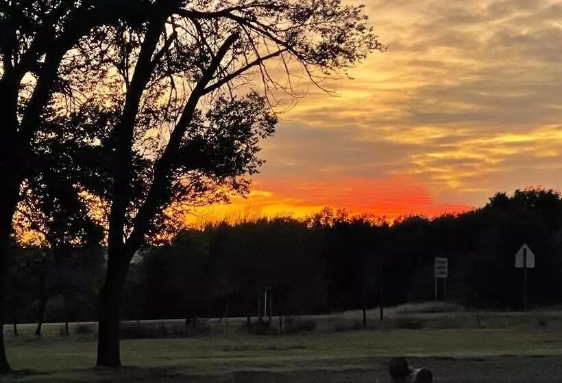 Apt 5   Dorsey At High Plains Lodge