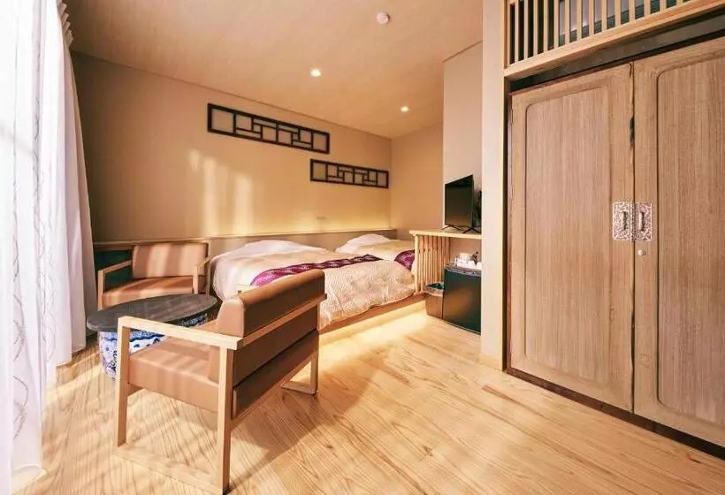 Hotelli 町住客室 秩父宿