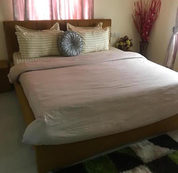 هتل D’dov Guest House