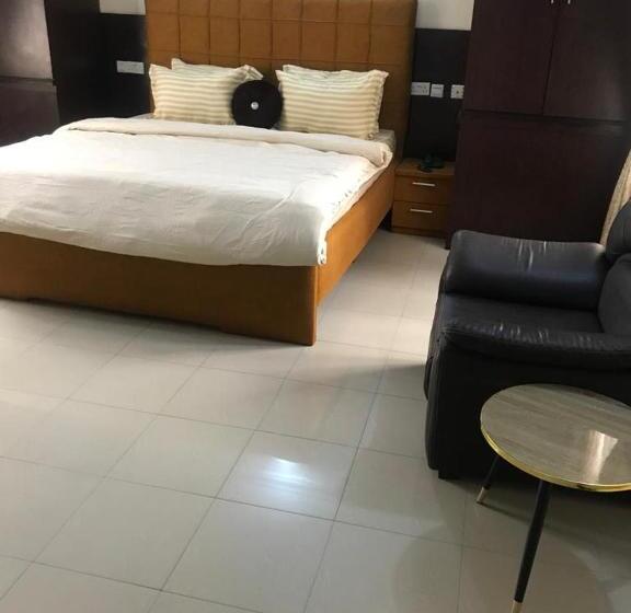 هتل D’dov Guest House