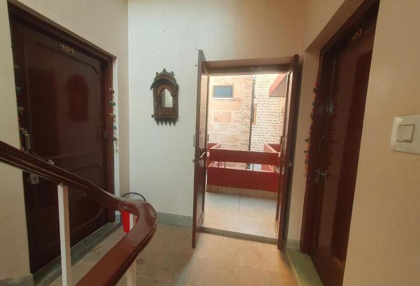 Hotel Gajendra Niwas Sun City