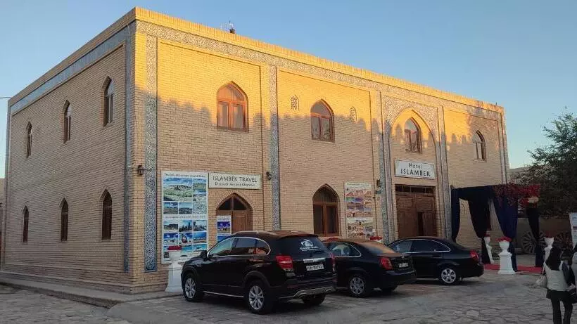 ホテル Islambek Travel &