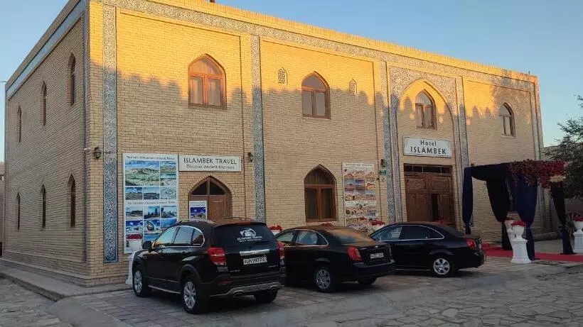 ホテル Islambek Travel &