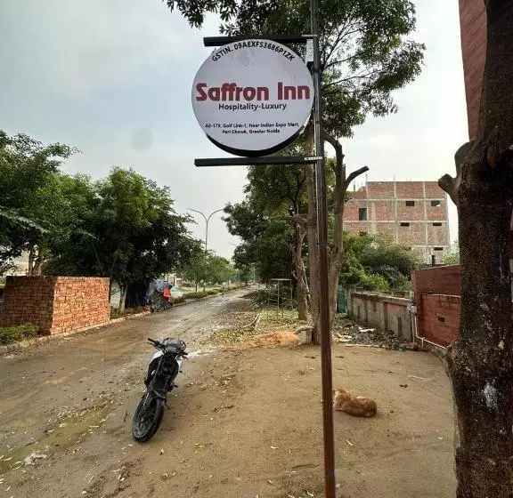 Hotelli Saffron Inn