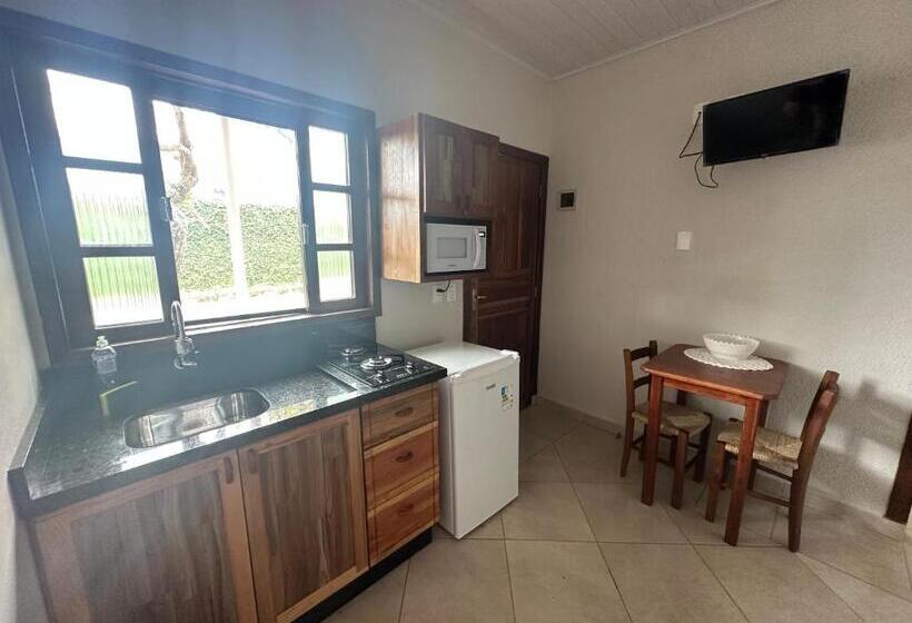 בית מלון כפרי Villa Cavaliere