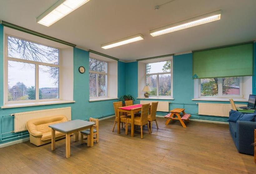 پانسیون Pikasilla Puhke  Ja Koolitusmaja