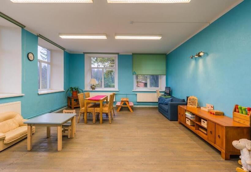 پانسیون Pikasilla Puhke  Ja Koolitusmaja