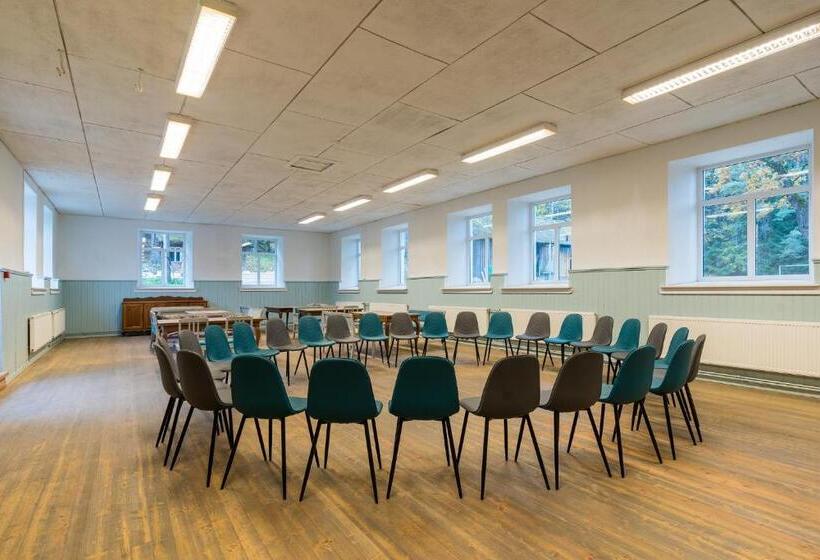 پانسیون Pikasilla Puhke  Ja Koolitusmaja