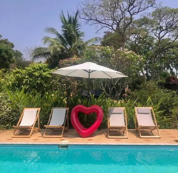 ペンション River Flow House Bangtanod