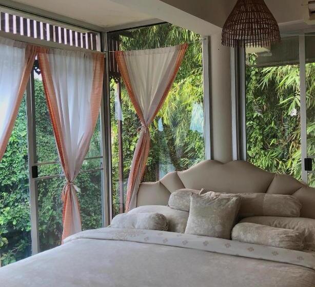 پانسیون River Flow House Bangtanod