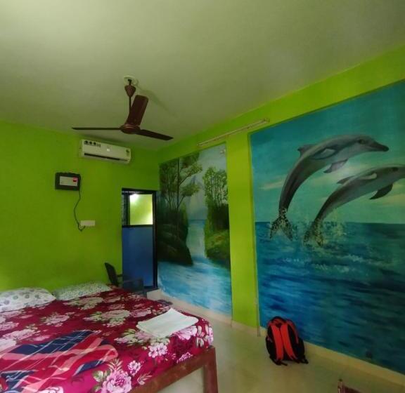 پانسیون The Valley