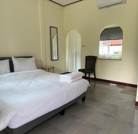 אתר נופש Kp House Bueng Kan