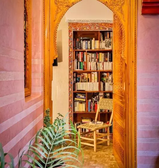 Riad N 15 Zefriti
