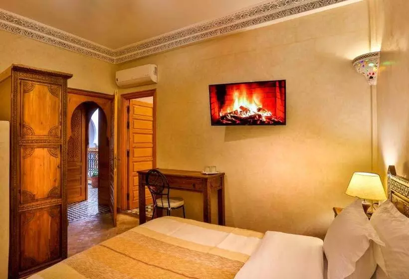 Riad N 15 Zefriti