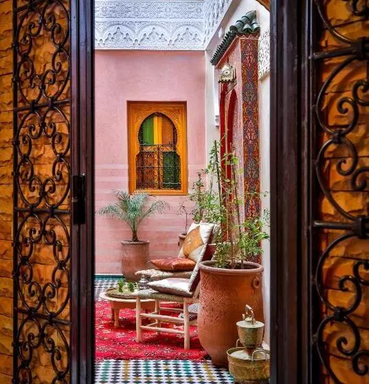 Riad N 15 Zefriti