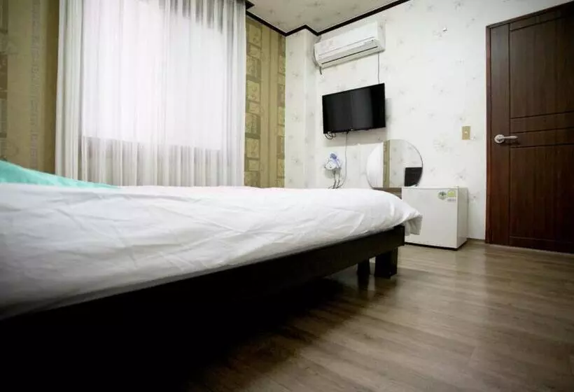 Songwon Motel