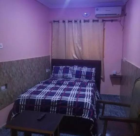 Stainless World International Hotel And Suites