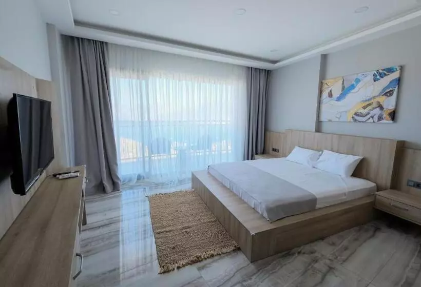 Xen Deluxe Boutique Hotel And Restaurant