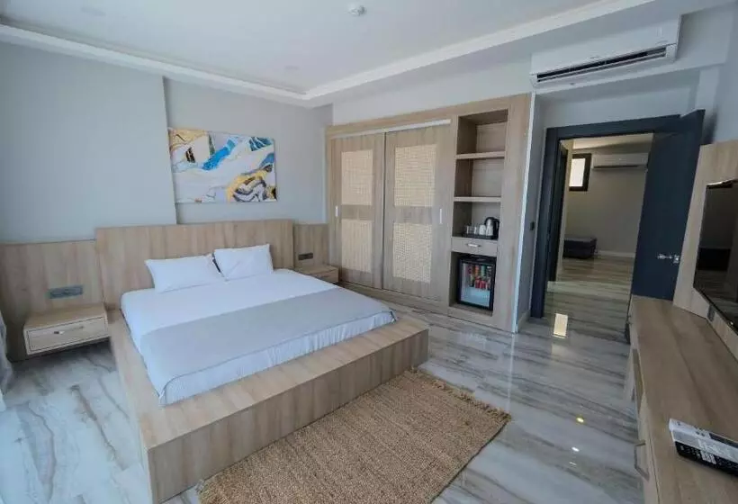 Xen Deluxe Boutique Hotel And Restaurant