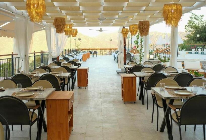 Xen Deluxe Boutique Hotel And Restaurant