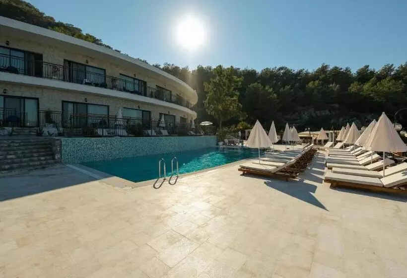 Xen Deluxe Boutique Hotel And Restaurant