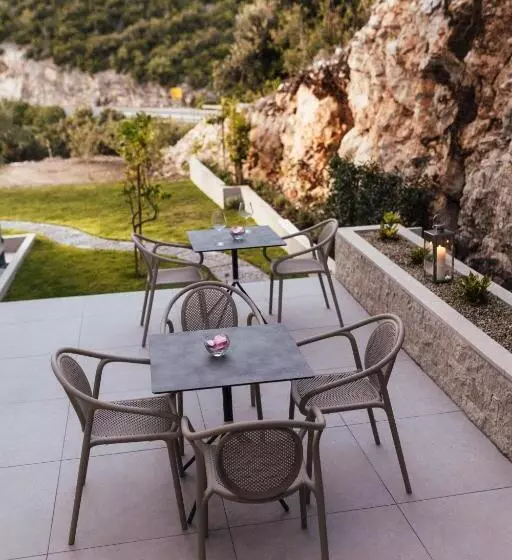 Boutique Hotel Mavie   Adults Only