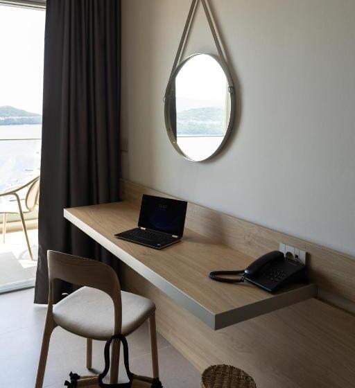 Boutique Hotel Mavie Adults Only