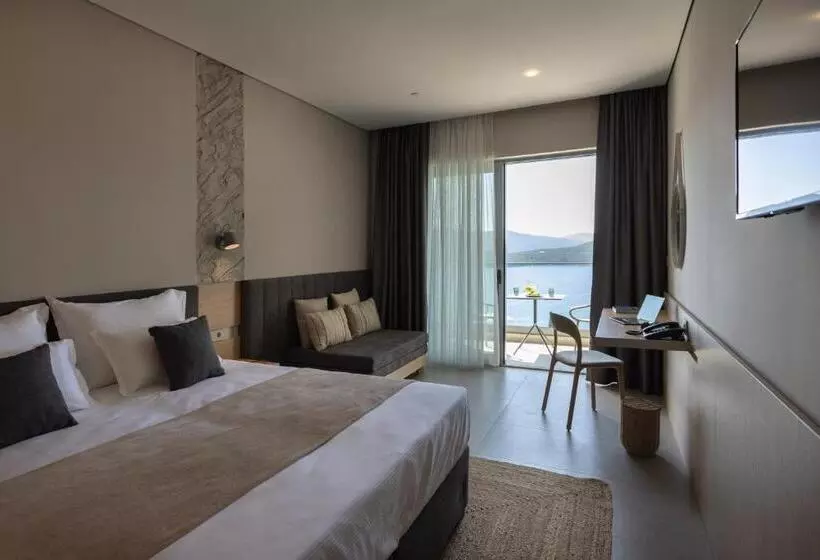 Boutique Hotel Mavie   Adults Only