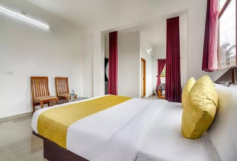 Fabhotel Abrigo Residency