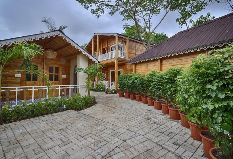 فندق Aralea Beach Resort By Stone Wood, Morjim