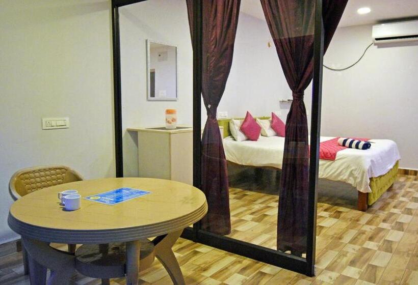 בית מלון כפרי Brindavanam Resort