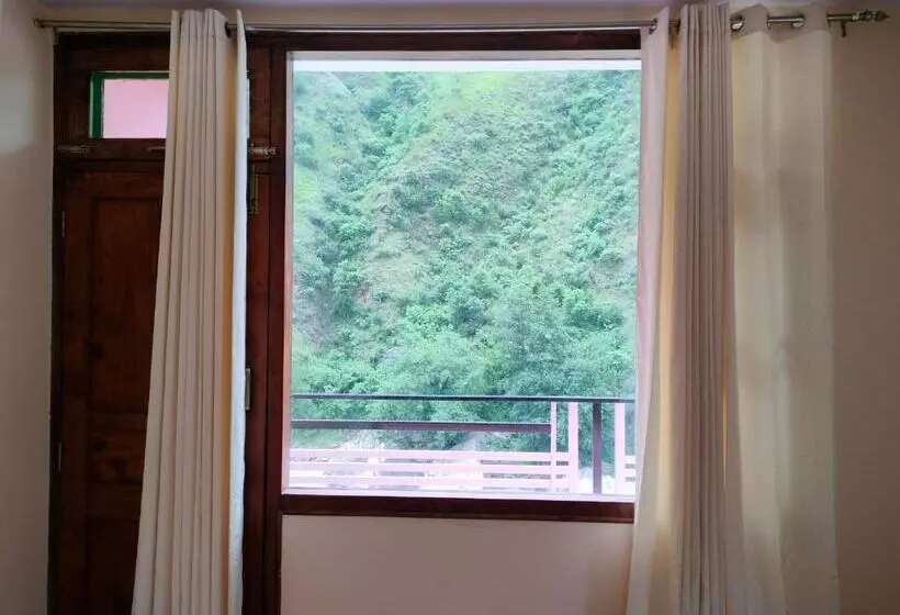 ホテル Splendour Food And Stay