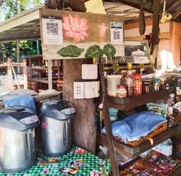 ペンション ต้นพร้าวรีสอร์ท Ton Prao Resort