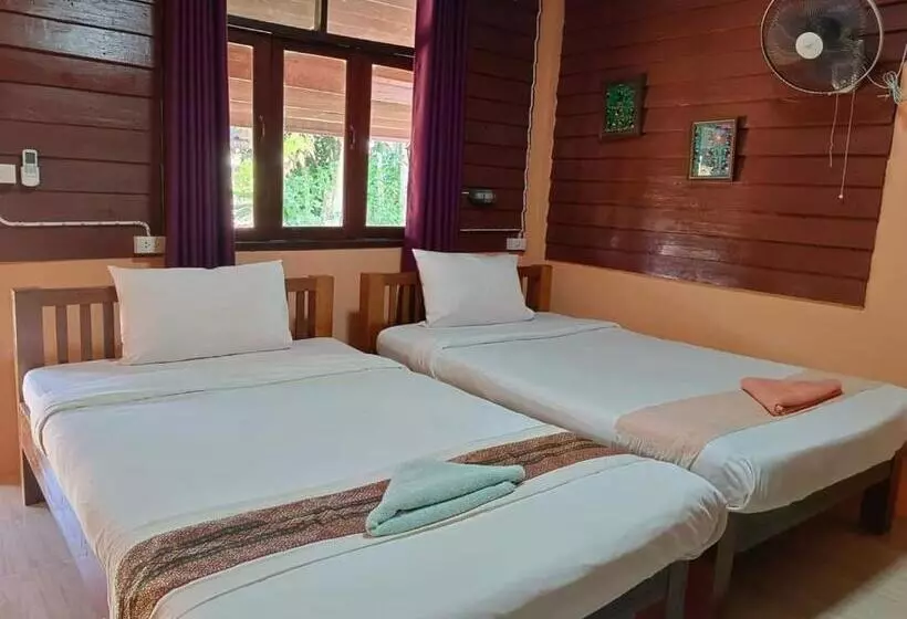 ペンション ต้นพร้าวรีสอร์ท Ton Prao Resort