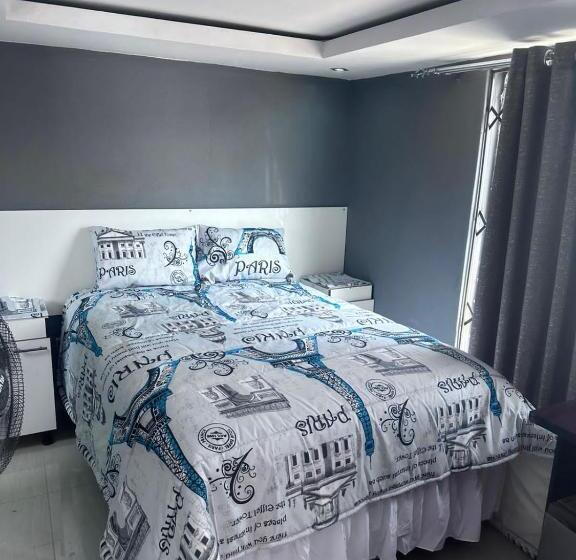 ペンション Tshipako Guesthouse