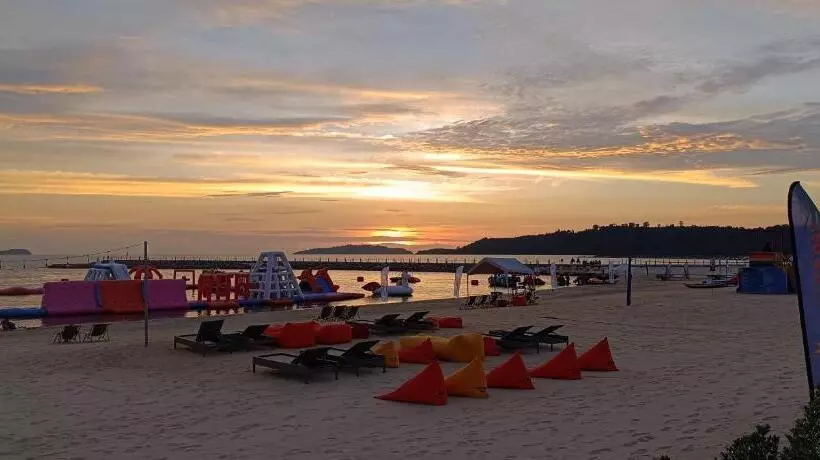 リゾートホテル Summer Bay Beach Club & Cabins Sihanoukville By Preference