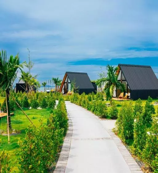 リゾートホテル Summer Bay Beach Club & Cabins Sihanoukville By Preference