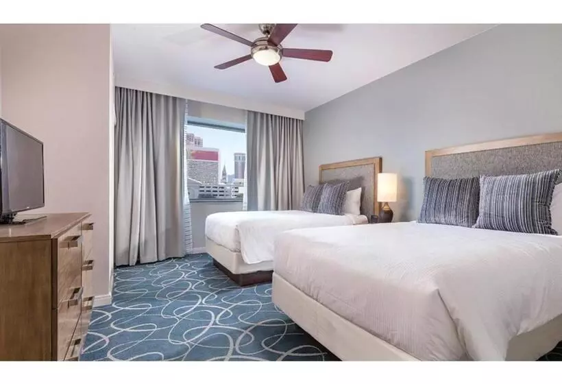 A Luxury Condo Awaits You At The Desert Blue, Moments From The Strip   Special Offer Now!