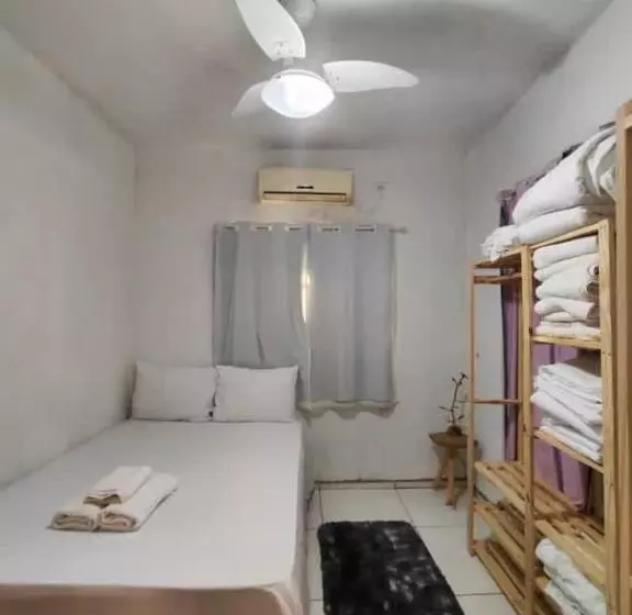 ユースホステル Más Allá Da Casa De Ana